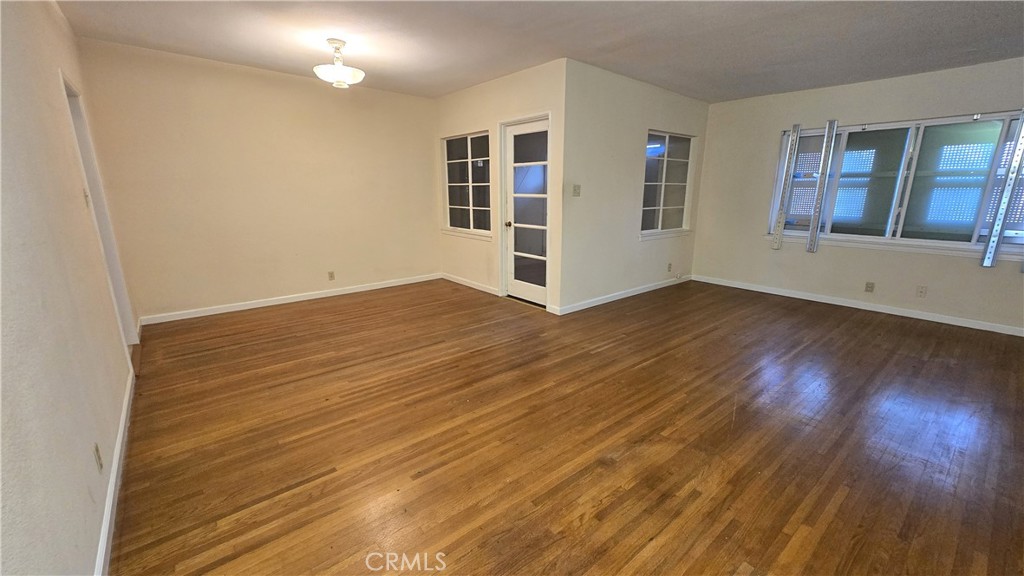 Residential for sale at 3015 N Adoline, Fresno CA featuring 2 beds and 2 baths