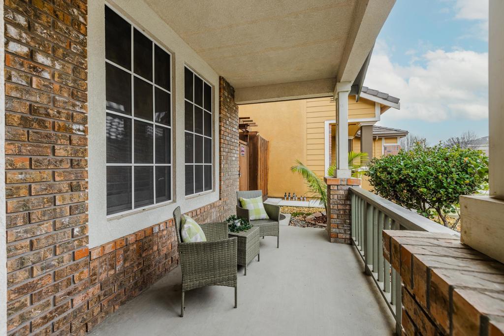 Residential for sale at 232 Kelley Mist Ln, Tracy CA featuring 4 beds and 3 baths