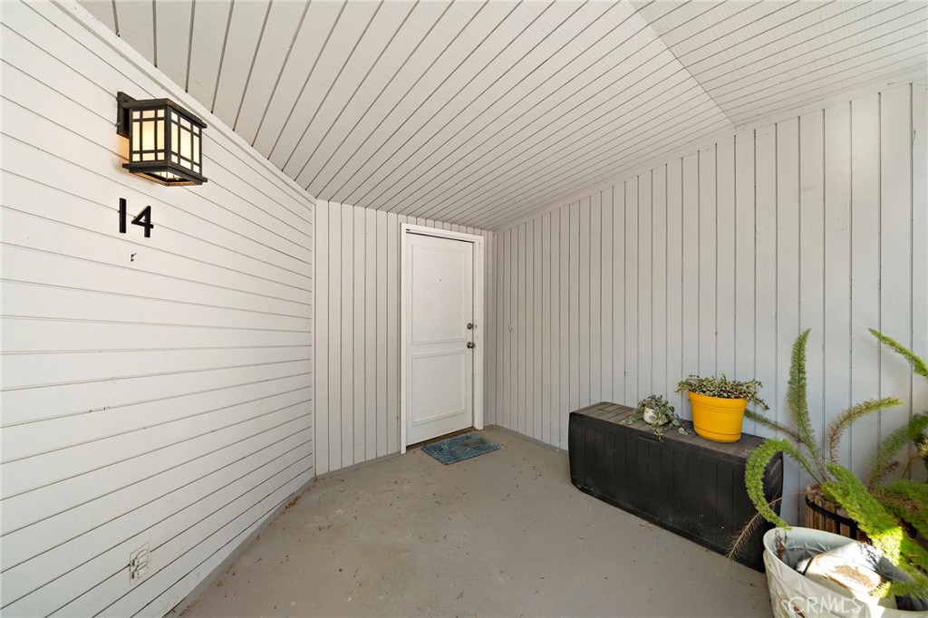 Residential Lease for rent at 14 Baruna Court, Newport Beach CA featuring 2 beds and 3 baths