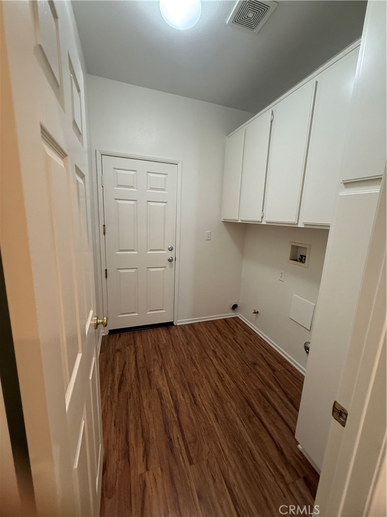 Residential Lease for rent at 8783 Hunt Canyon, Corona CA featuring 3 beds and 2 baths