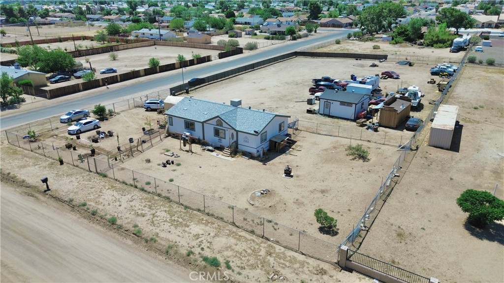 Residential for sale at 13376 Pacoima, Victorville CA featuring 3 beds and 2 baths