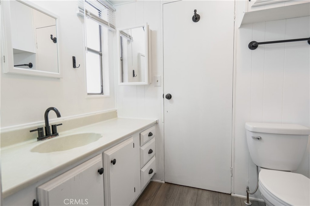 Manufactured In Park for sale at 6480 Katherine 62, Simi Valley CA featuring 2 beds and 2 baths