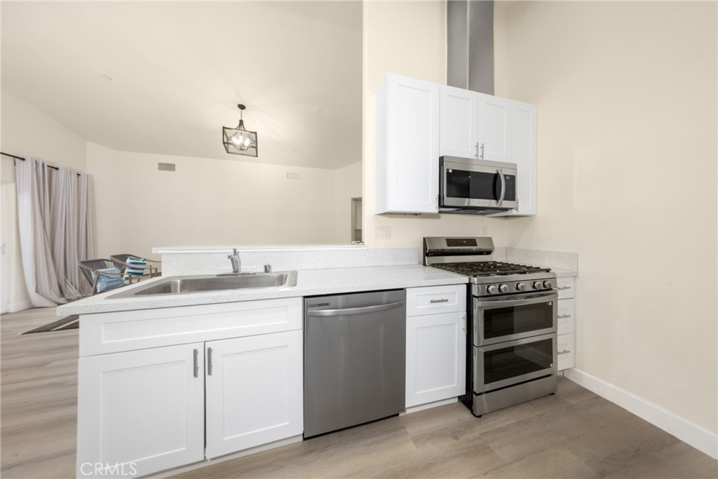 Residential for sale at 16241 Chestnut Street, Hesperia CA featuring 5 beds and 4 baths