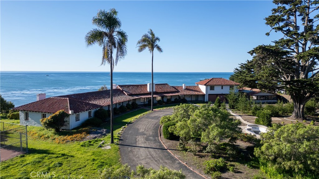 Residential for sale at 129 Park Place, Pismo Beach CA featuring 6 beds and 8 baths