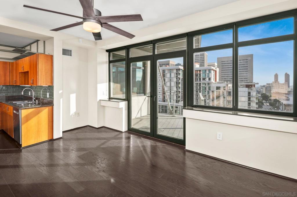 Residential Lease for rent at 1551 4Th Ave 709, San Diego CA featuring 1 bed and 1 bath