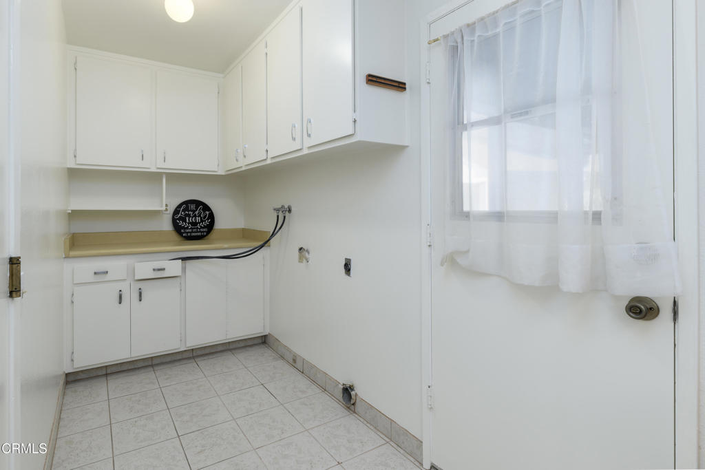 Residential for sale at 28129 Village 28, Camarillo CA featuring 3 beds and 2 baths