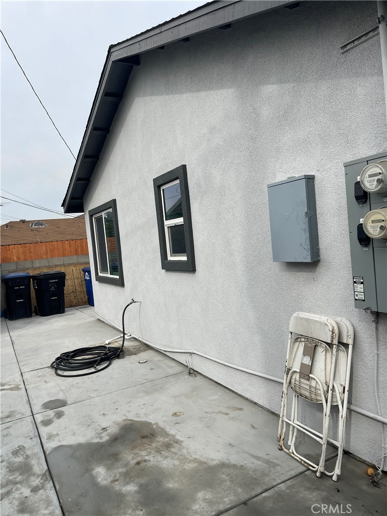 Residential Lease for rent at 4552 E 53rd Street, Maywood CA featuring 2 beds and 2 baths