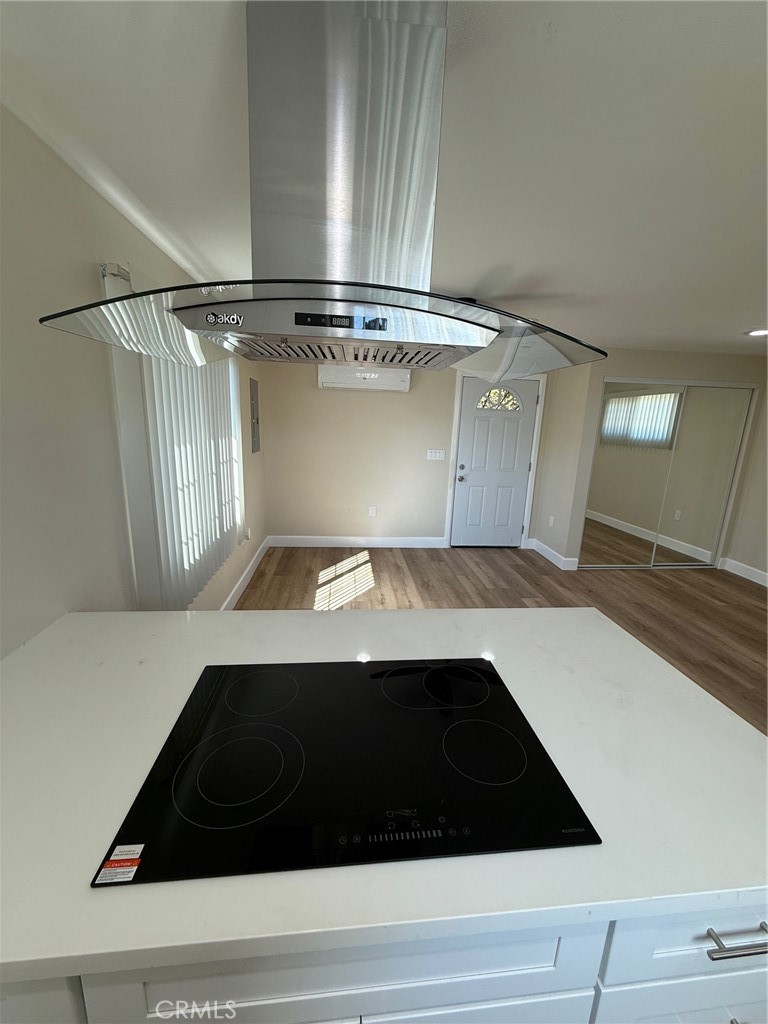 Residential Lease for rent at 735 N Bush St. Unit B, Anaheim CA and 1 bath