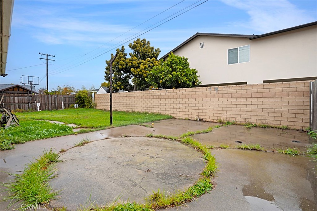 Residential for sale at 4340 Highland Avenue, Oxnard CA featuring 3 beds and 2 baths