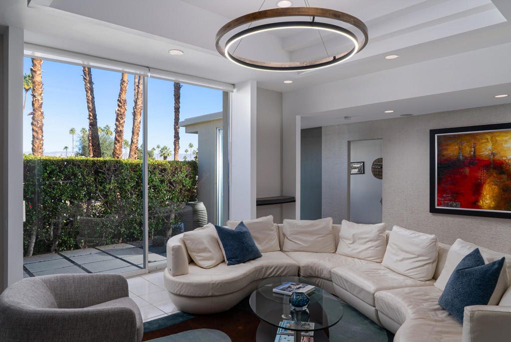 Residential for sale at 337 Westlake Terrace, Palm Springs CA featuring 2 beds and 2 baths