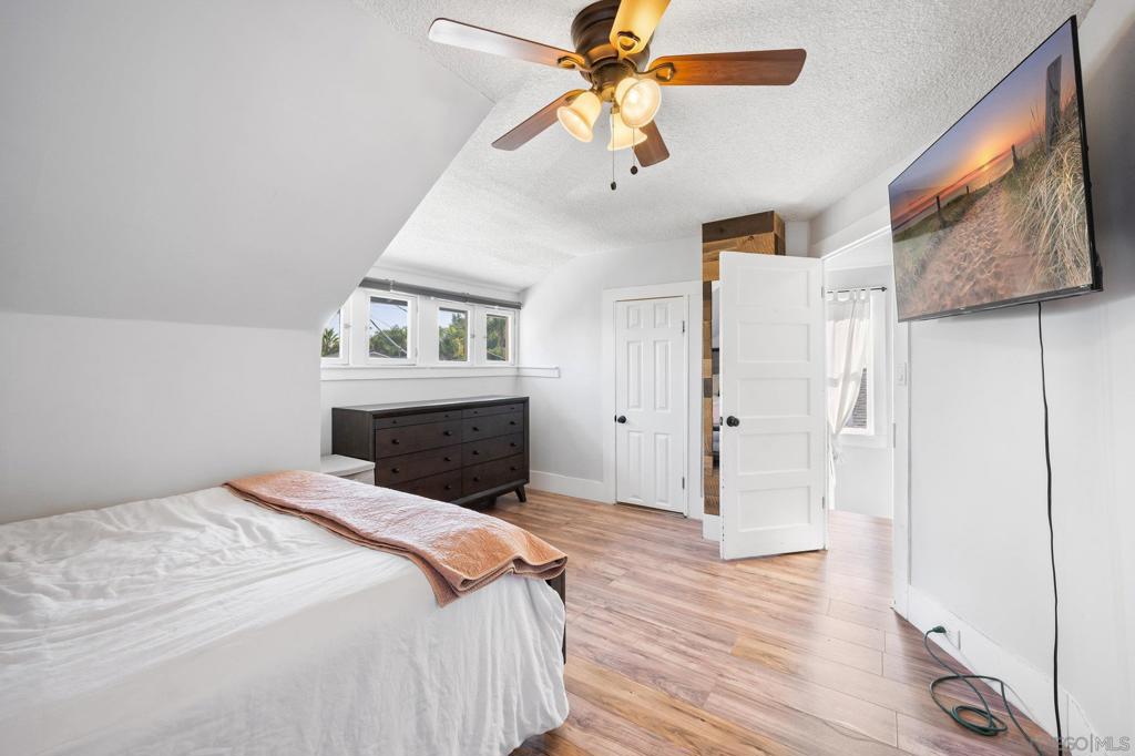 Residential Lease for rent at 409 S tulip, Escondido CA featuring 4 beds and 2 baths