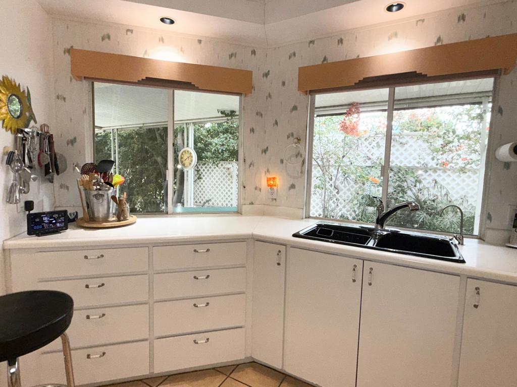 Manufactured In Park for sale at 451 Paseo Perdido, Cathedral City CA featuring 2 beds and 2 baths