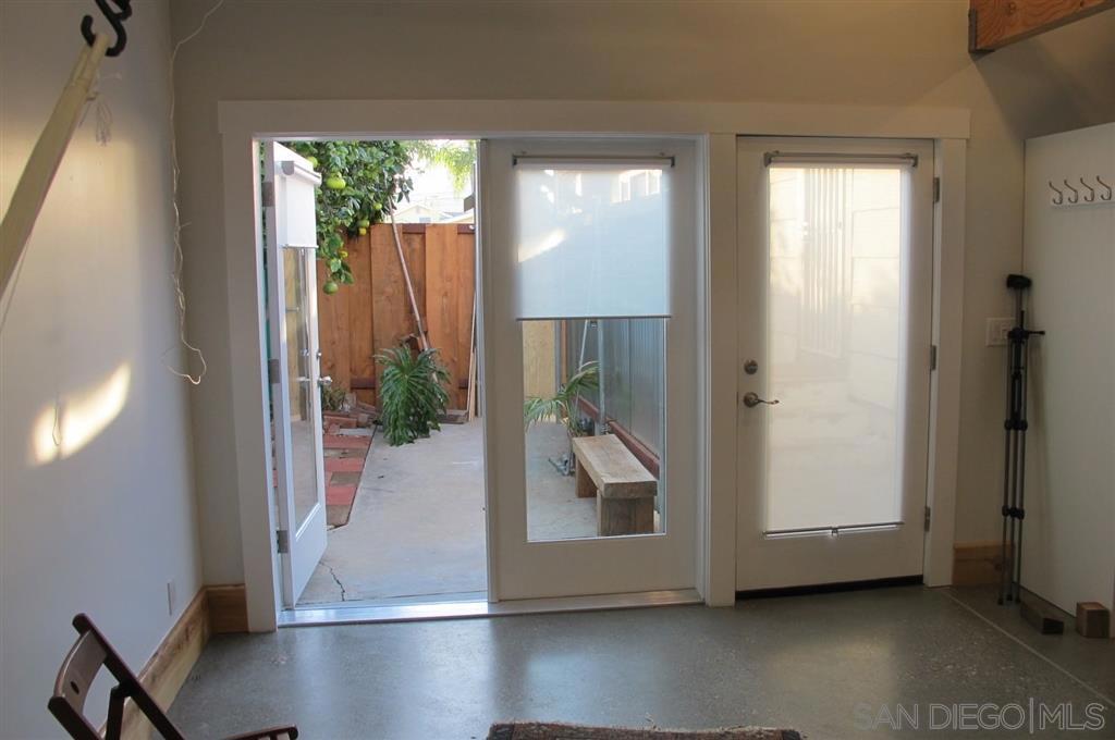 Residential Lease for rent at 3709 Ray St, San Diego CA and 1 bath