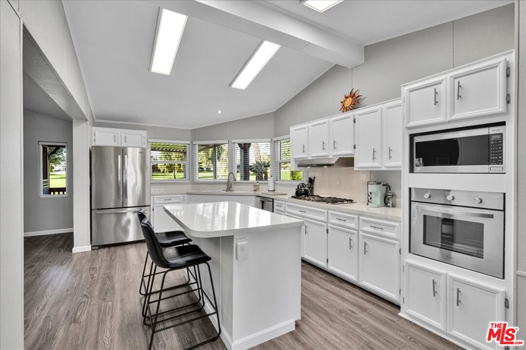 Manufactured In Park for sale at 73450 Country Club Drive 144, Palm Desert CA featuring 2 beds and 2 baths