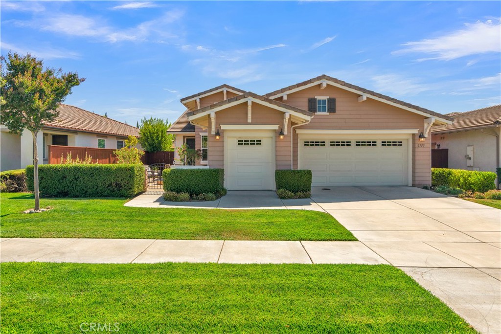 Residential for sale at 2757 Traditions Loop, Paso Robles CA featuring 3 beds and 2 baths