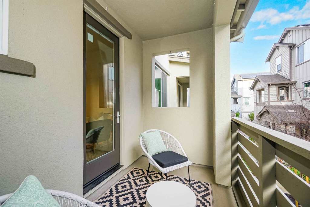 Residential for sale at 1725 Pedrozzi Cmn, Livermore CA featuring 4 beds and 4 baths