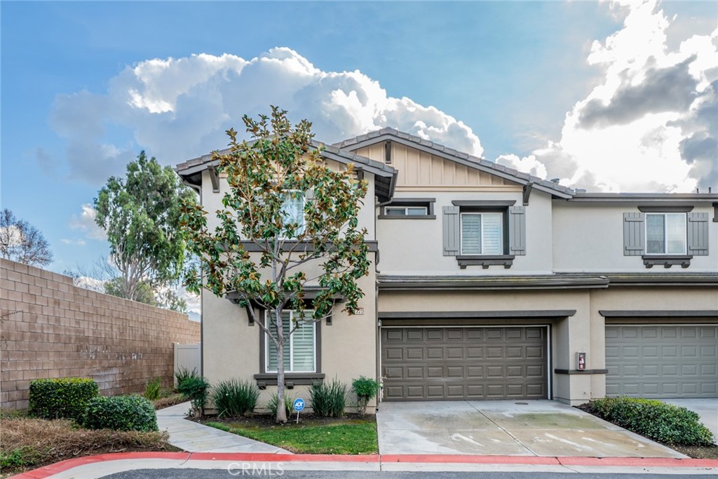 Residential for sale at 22320 Blue Lupine Cir., Grand Terrace CA featuring 3 beds and 3 baths