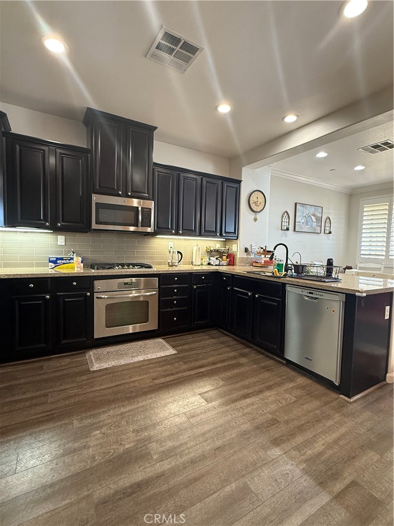 Residential for sale at 8041 City View, Rancho Cucamonga CA featuring 4 beds and 4 baths