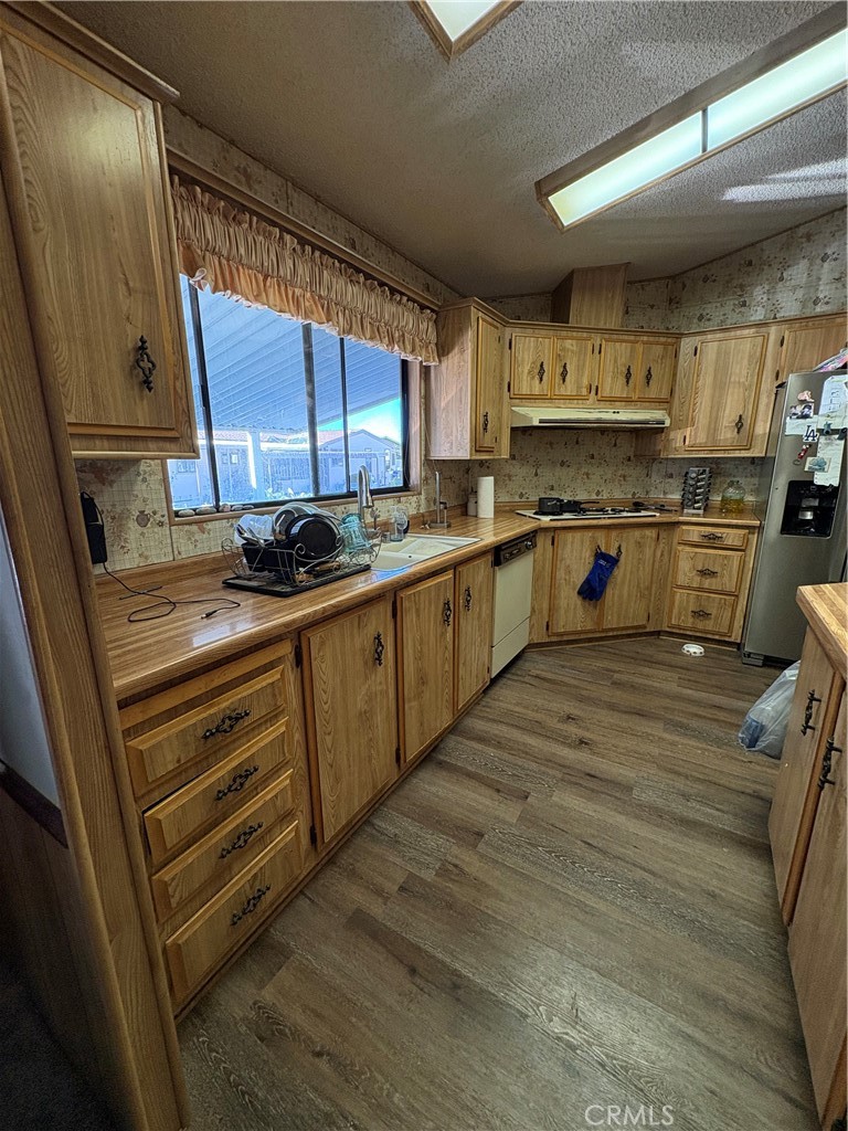 Manufactured In Park for sale at 250 E Telegraph 337, Fillmore CA featuring 2 beds and 2 baths