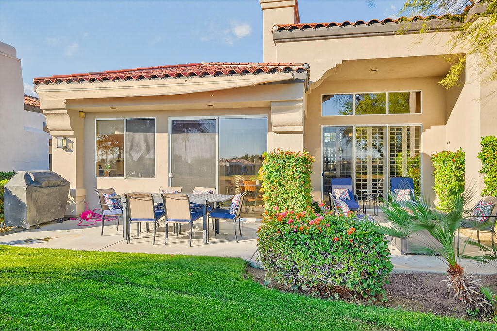 Residential for sale at 57706 Interlachen, La Quinta CA featuring 3 beds and 4 baths