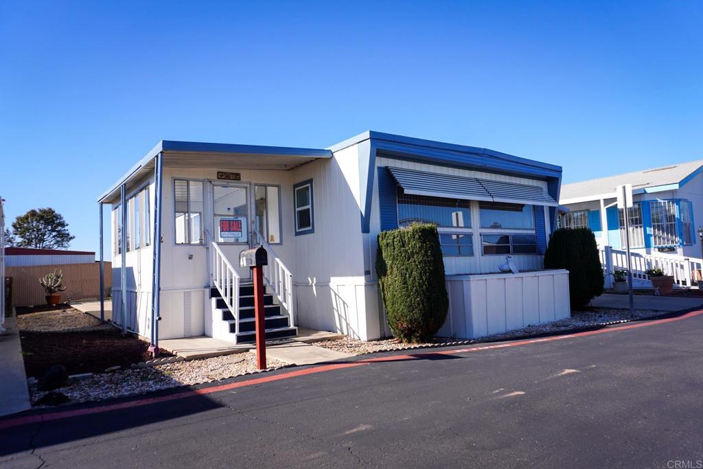 Manufactured In Park for sale at 2950 Iris Ave 48, San Diego CA featuring 2 beds and 2 baths