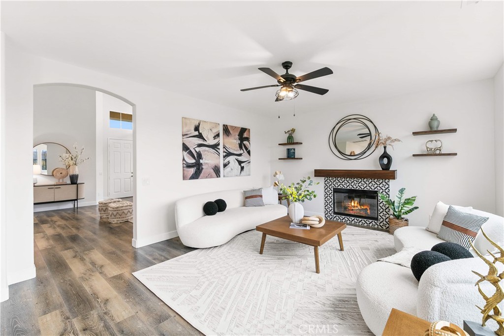 Residential for sale at 35640 Sainte Foy, Murrieta CA featuring 6 beds and 3 baths