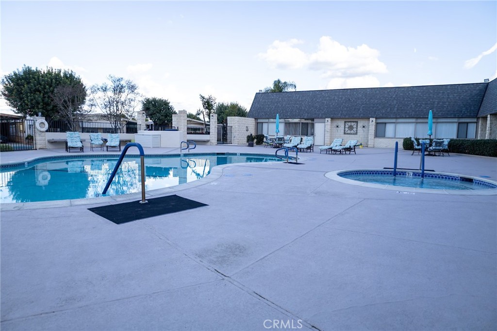 Manufactured In Park for sale at 27601 Sun City Blvd 306, Menifee CA featuring 3 beds and 2 baths