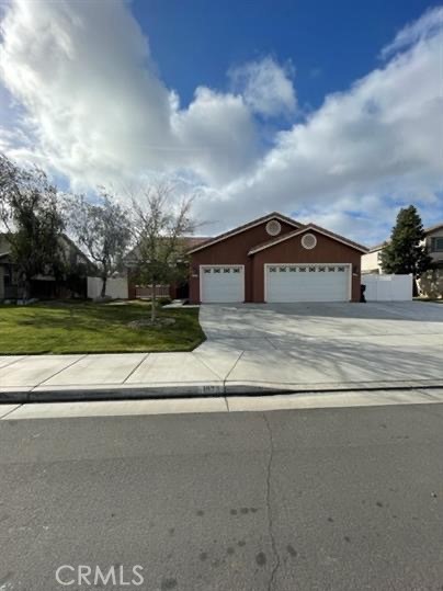 Residential Lease for rent at 1072 Sun Up, San Jacinto CA featuring 4 beds and 2 baths