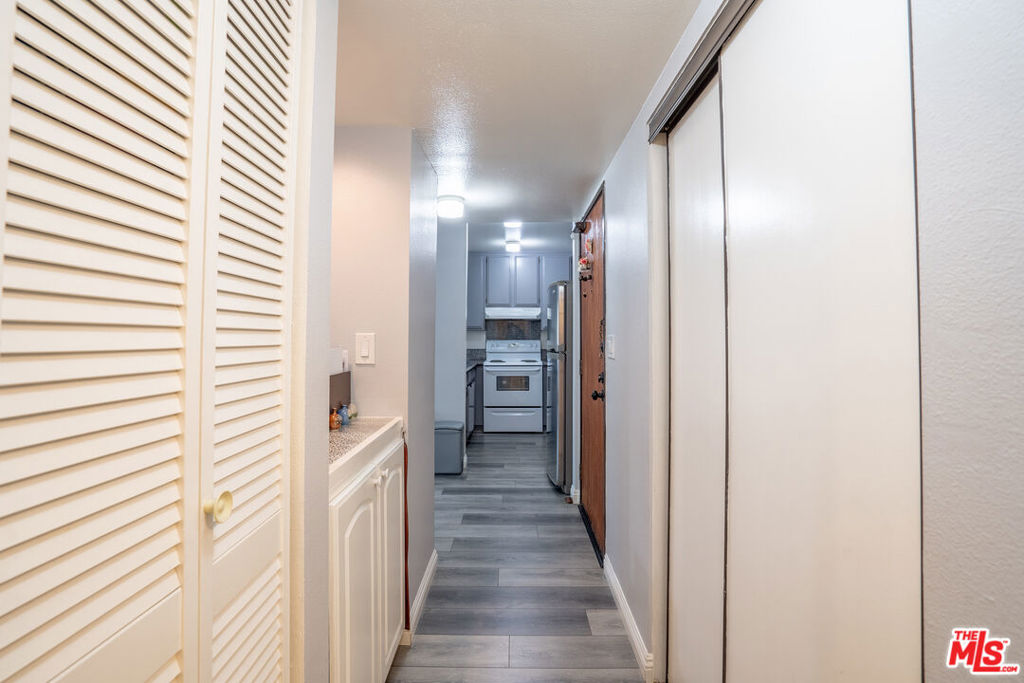 Residential for sale at 435 S Virgil Avenue 314, Los Angeles CA featuring 1 bed and 1 bath