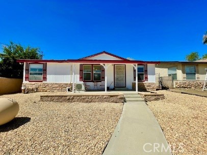 Residential Lease for rent at 23686 Lodge, Menifee CA featuring 2 beds and 2 baths
