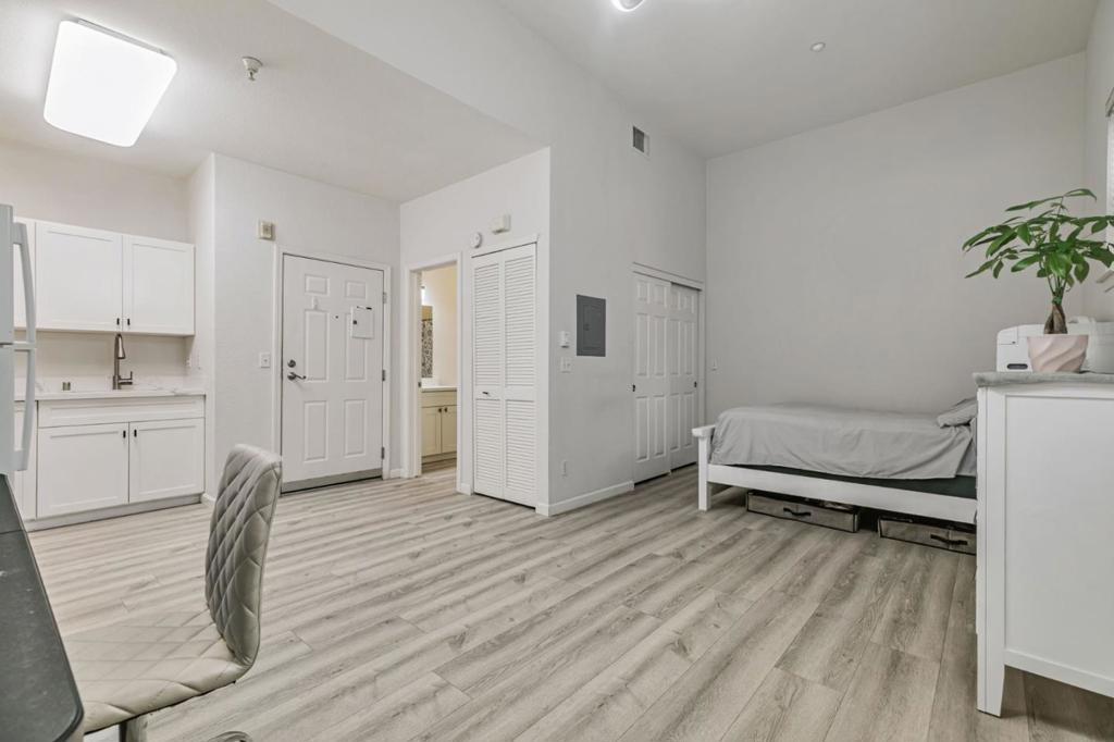 Residential for sale at 516 Martha Street 101, San Jose CA featuring 1 bed and 1 bath