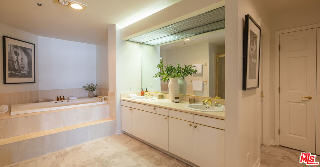 Residential for sale at 10724 Wilshire Boulevard 1106, Los Angeles CA featuring 3 beds and 4 baths