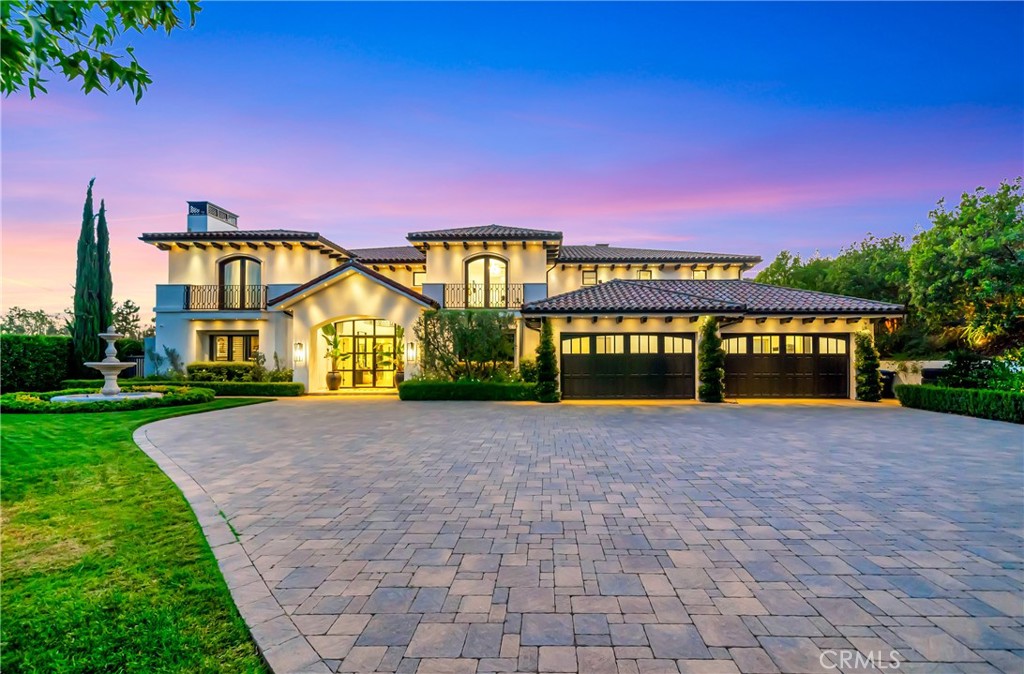 Residential Lease for rent at 2037 Delphine Lane, Calabasas CA featuring 7 beds and 9 baths