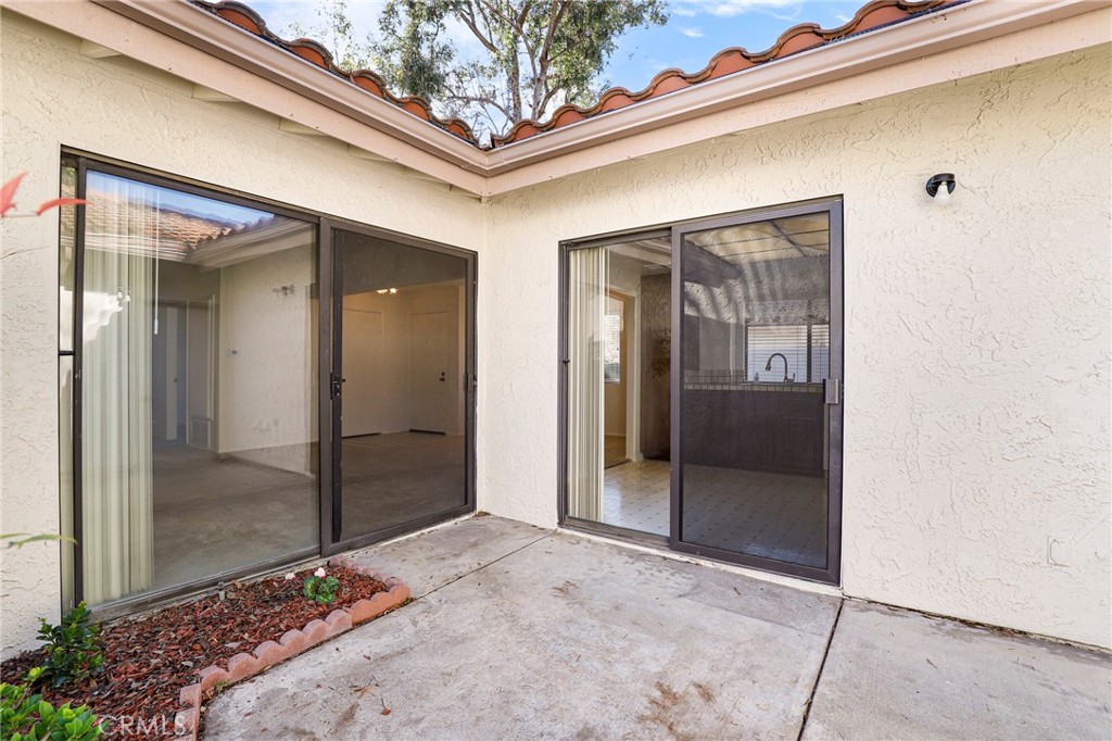 Residential for sale at 2002 Pine Terrace, Thousand Oaks CA featuring 2 beds and 2 baths