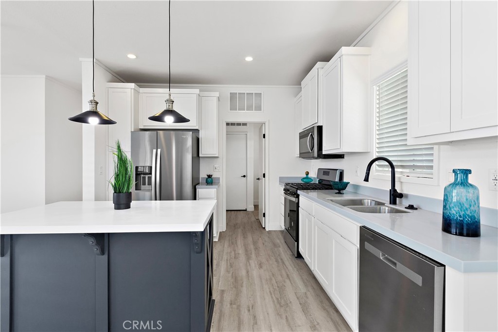 Manufactured In Park for sale at 2755 Arrow Highway 159, La Verne CA featuring 2 beds and 2 baths