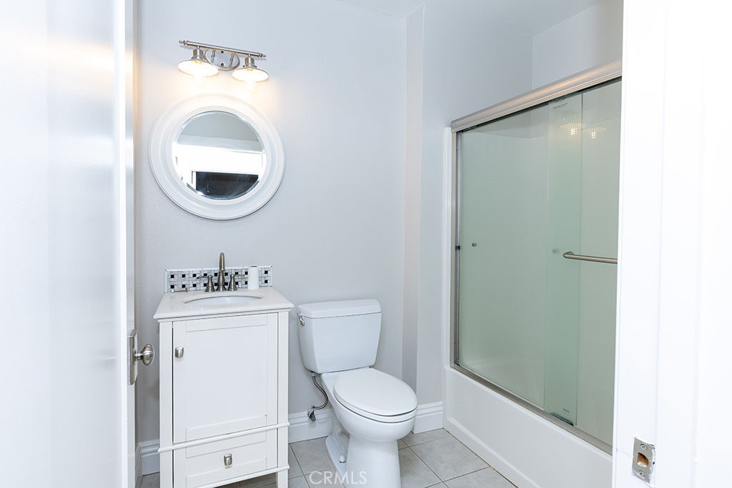 Residential for sale at 142 W Brookdale, Fullerton CA featuring 3 beds and 2 baths