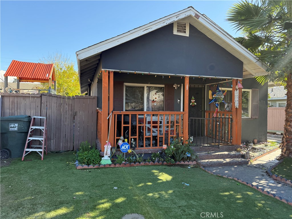 Residential for sale at 1225 Massachusetts, San Bernardino CA featuring 3 beds and 1 bath