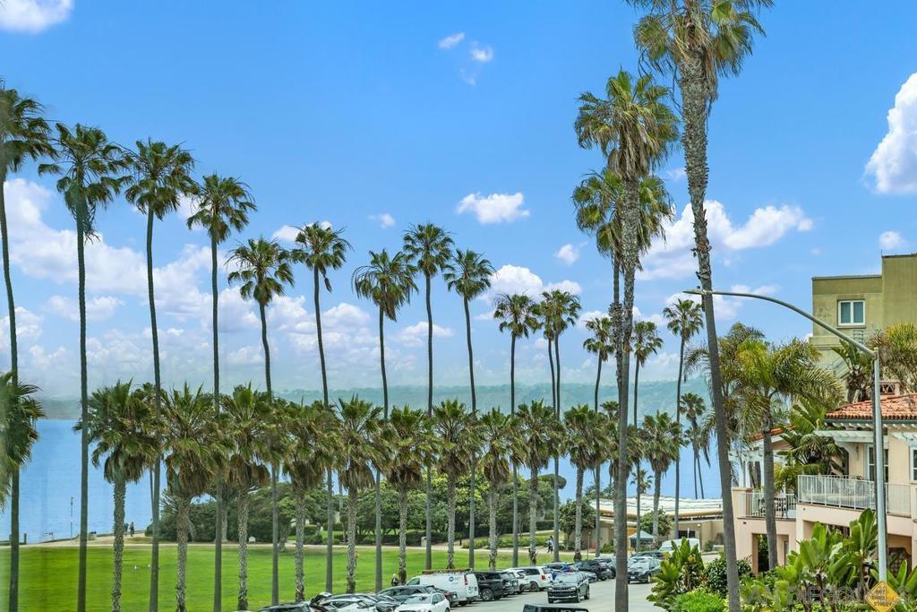 Residential for sale at 8040 Girard Ave 2, La Jolla CA featuring 2 beds and 1 bath
