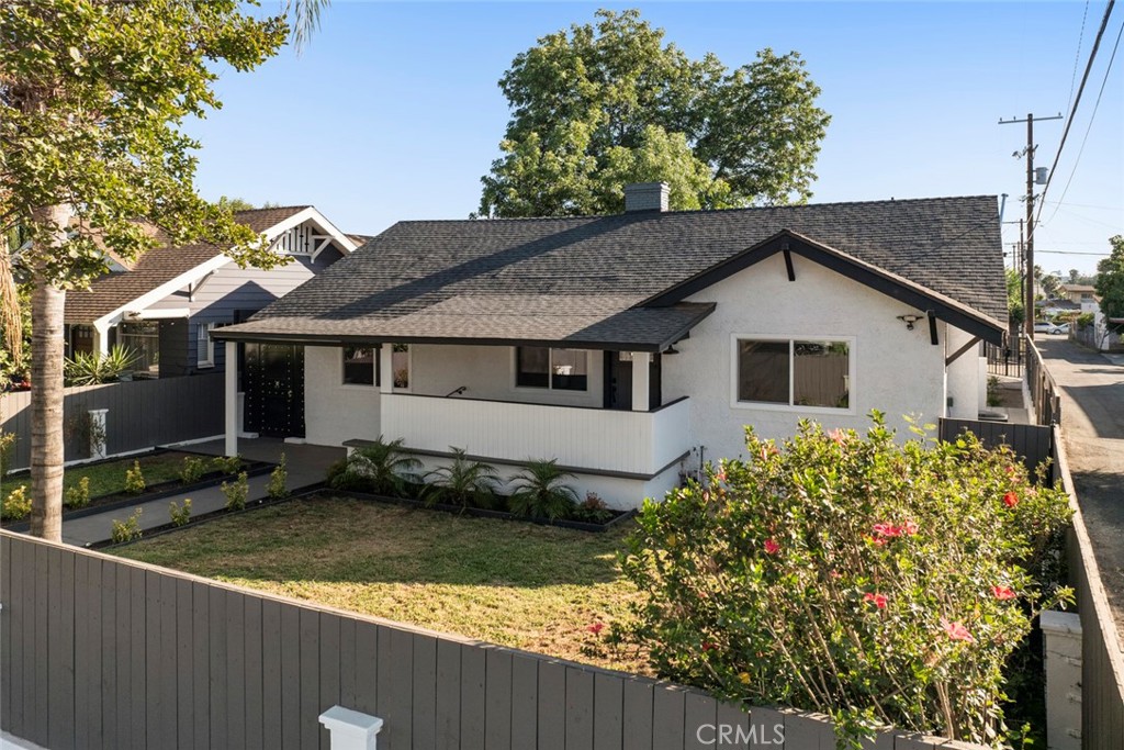 Residential Income for sale at 2842 W Avenue 33, Los Angeles CA