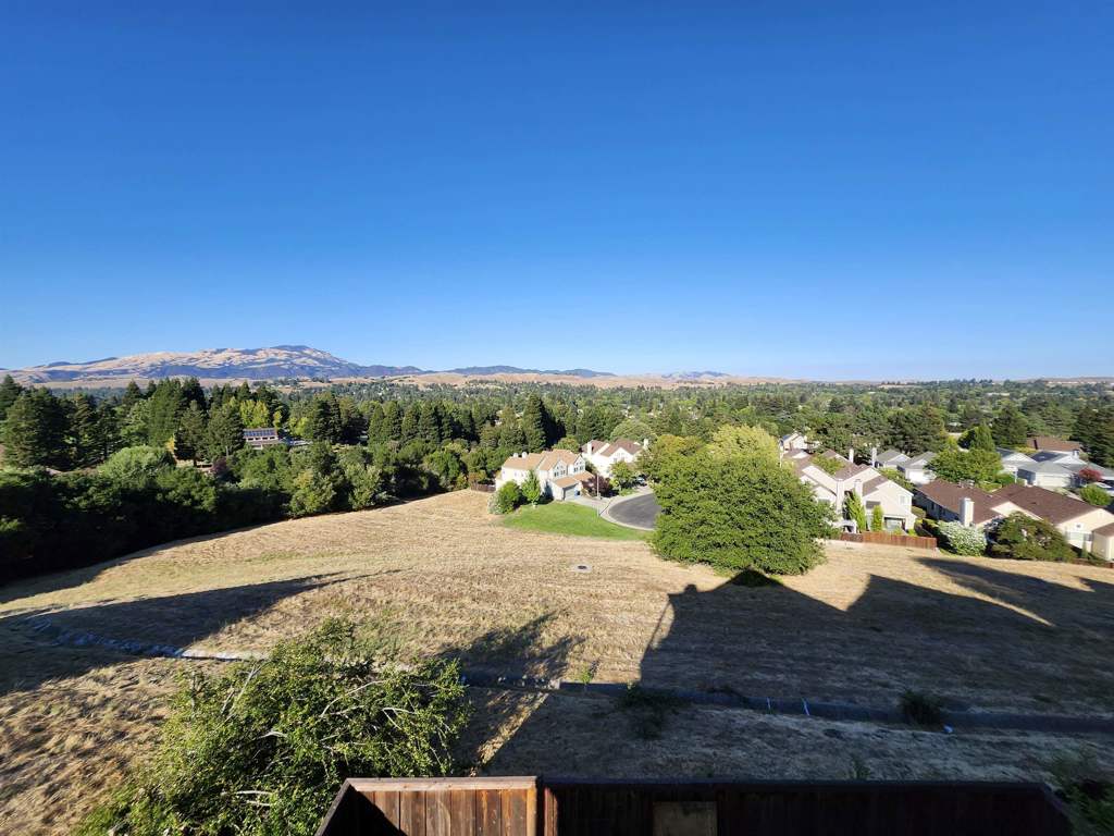 Residential for sale at 1823 Mockingbird Pl, Danville CA featuring 5 beds and 4 baths