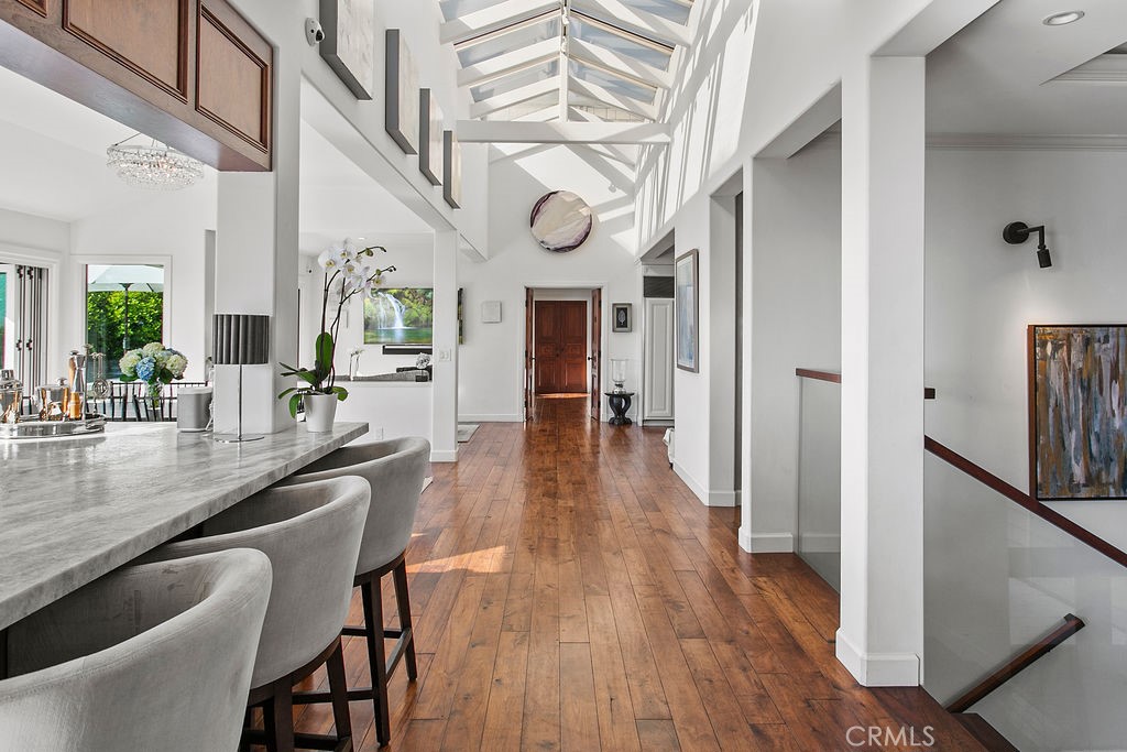 Residential Lease for rent at 1010 EMERALD BAY, Laguna Beach CA featuring 4 beds and 5 baths