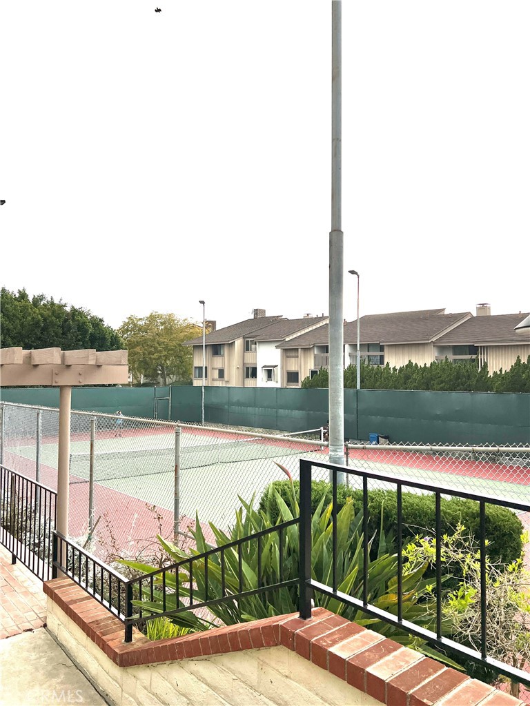 Residential Lease for rent at 28129 Ridgethorne Court 34, Rancho Palos Verdes CA featuring 3 beds and 3 baths