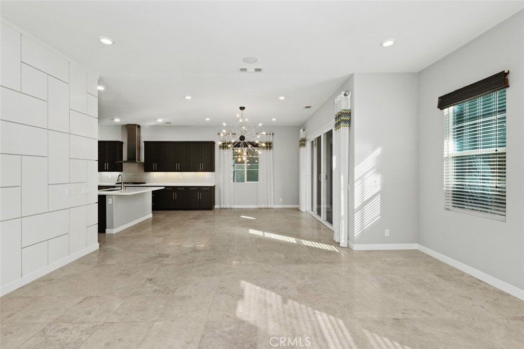 Residential Lease for rent at 814 Beacon, Irvine CA featuring 3 beds and 3 baths