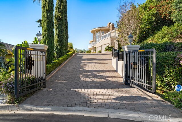 Residential for sale at 10322 Saint Charles Way, North Tustin CA featuring 5 beds and 7 baths