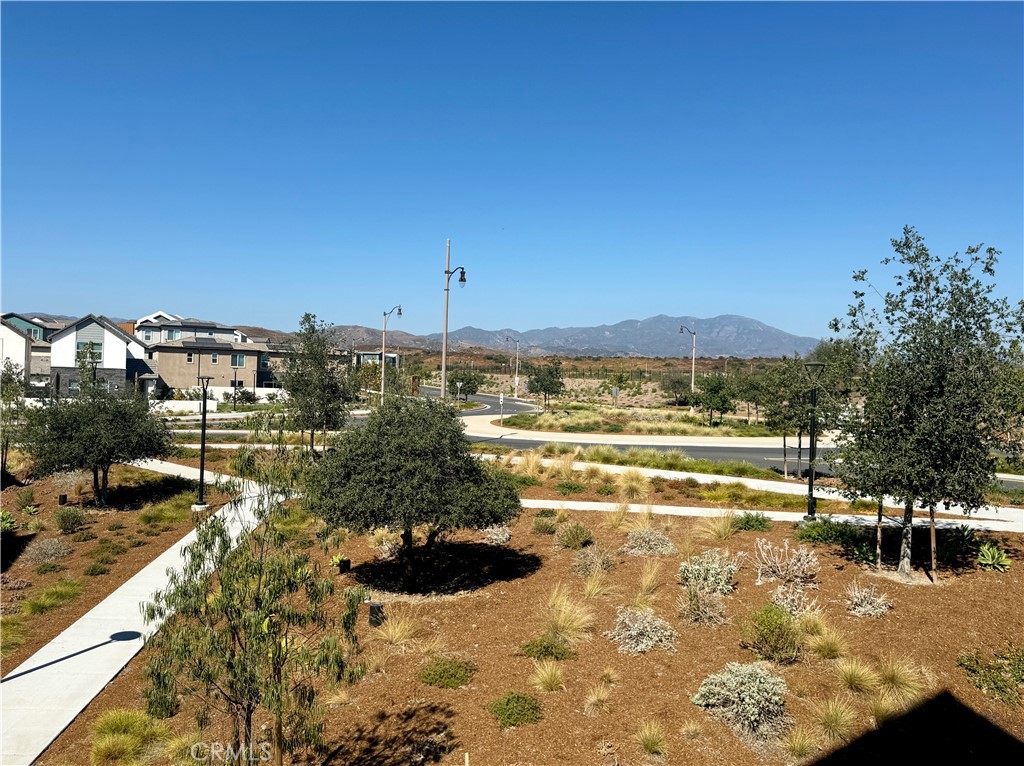 Residential Lease for rent at 283 Lynx, Irvine CA featuring 4 beds and 4 baths