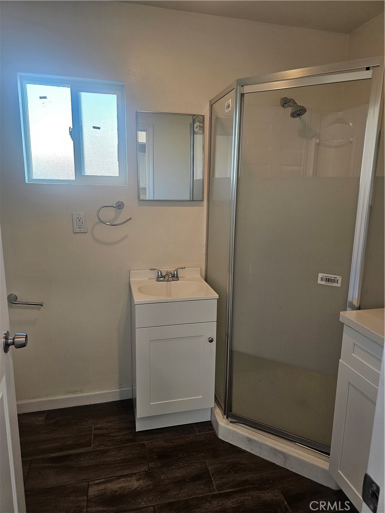 Residential Lease for rent at 45419 45421 10th W E, Lancaster CA featuring 1 bed and 1 bath