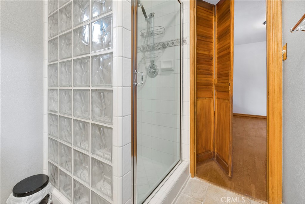 Active for sale at Twin Peaks, CA, Twin Peaks, CA CA and 2 baths