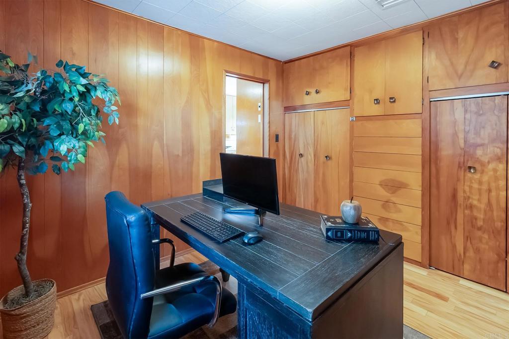 Residential for sale at 4935 Clearview Way, La Mesa CA featuring 2 beds and 1 bath