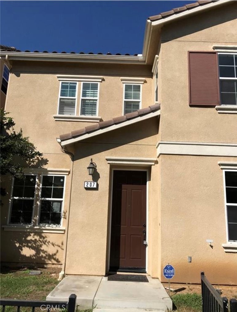 Residential Lease for rent at 207 Tiger Lane, Placentia CA featuring 3 beds and 4 baths