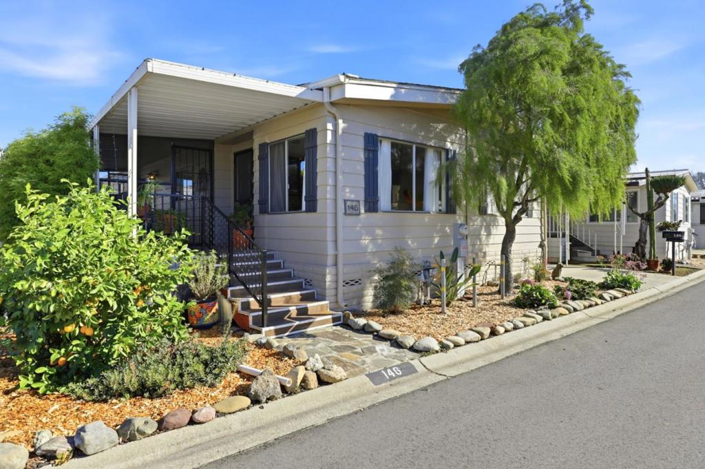 Manufactured In Park for sale at 275 Burnett Avenue, Morgan Hill CA featuring 2 beds and 2 baths